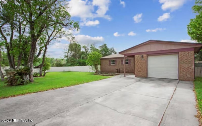 8204 Frost St, Jacksonville, FL 32221