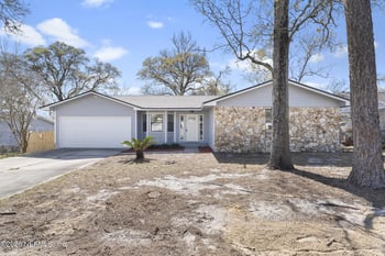 11546 Broad Leaf Dr, Jacksonville, FL 32225