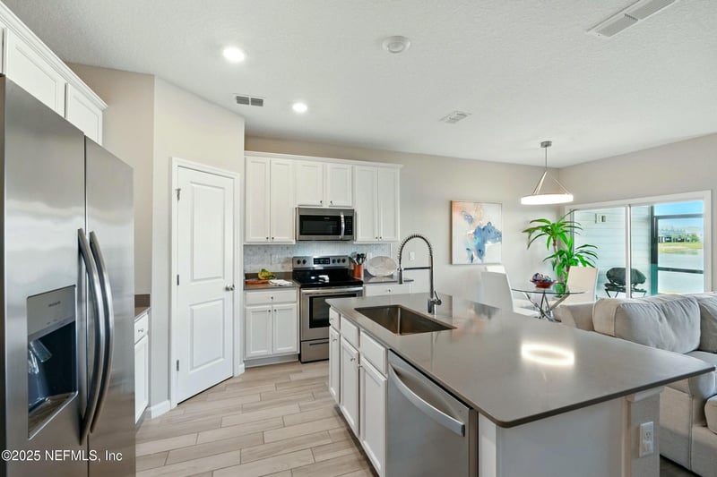 12739 Josslyn Ln, Jacksonville, FL 32246