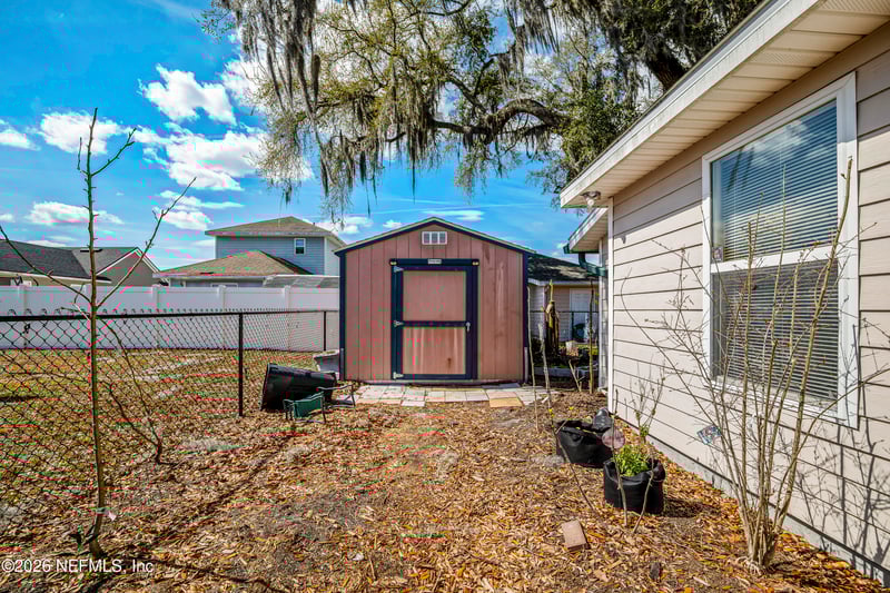 705 Oak Arbor Cir, Jacksonville, FL 32206