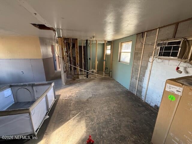 505 Kingston Ave, Daytona Beach, FL 32114