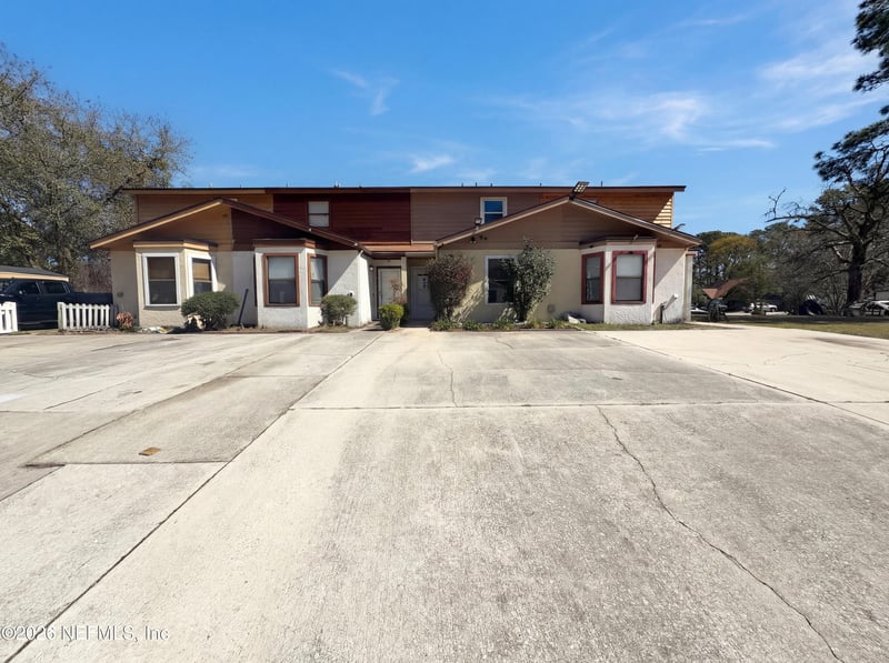 4473 Melissa Ct, Jacksonville, FL 32210