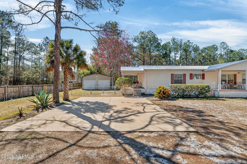 9705 Crotty Ave, Hastings, FL 32145