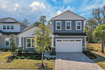 20 Oakmoss Dr, St Johns, FL 32259