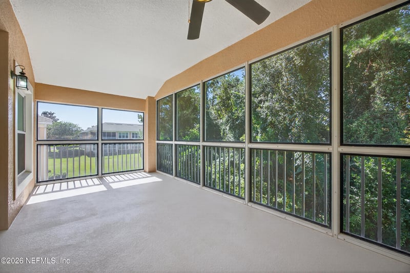 8495 Little Swift Cir, Jacksonville, FL 32256