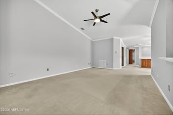 8495 Little Swift Cir, Jacksonville, FL 32256