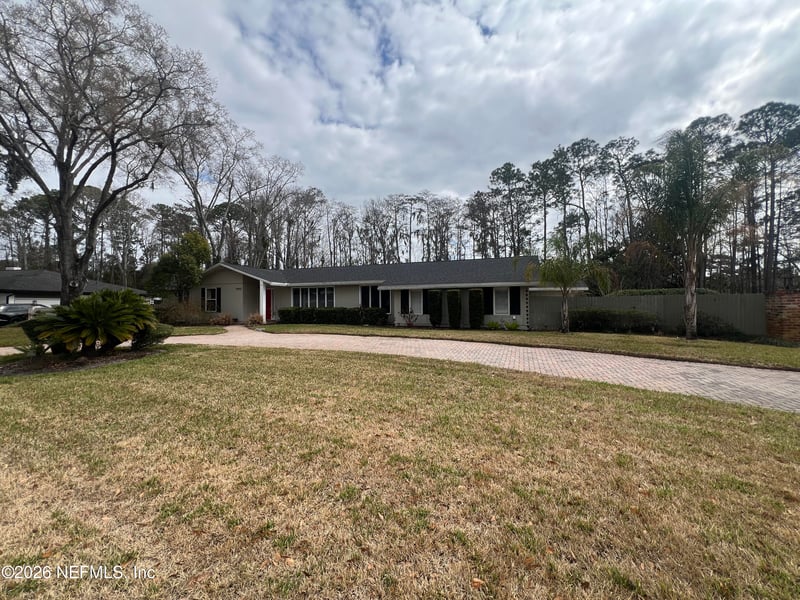 7955 Pine Lake Rd, Jacksonville, FL 32256