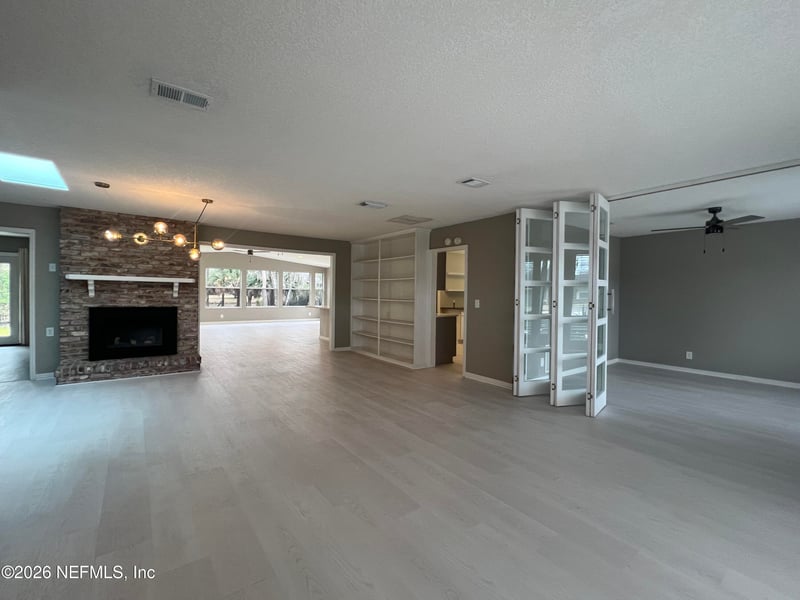 7955 Pine Lake Rd, Jacksonville, FL 32256