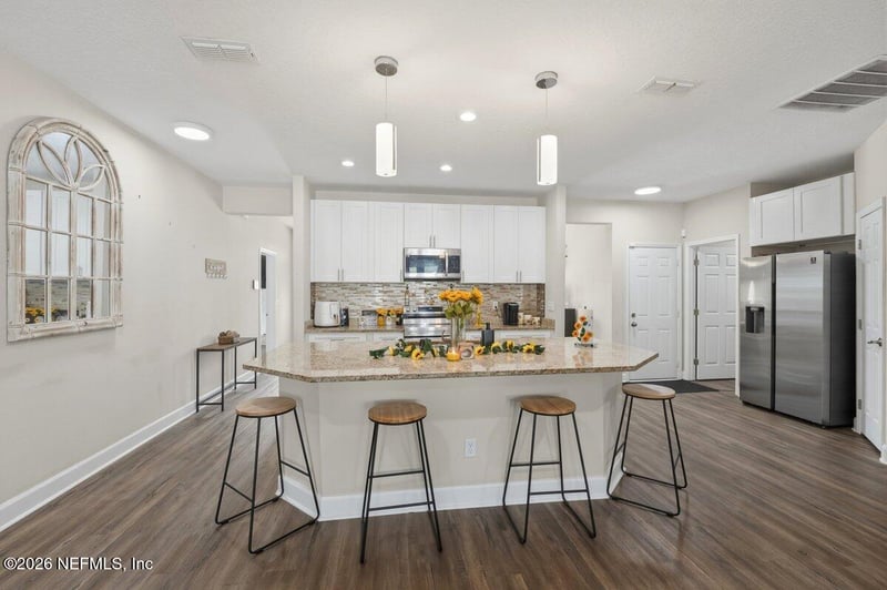 1379 Ottawa Ave, Jacksonville, FL 32210