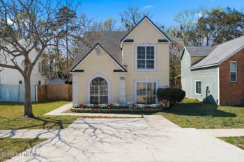 572 Staffordshire Dr, Jacksonville, FL 32225