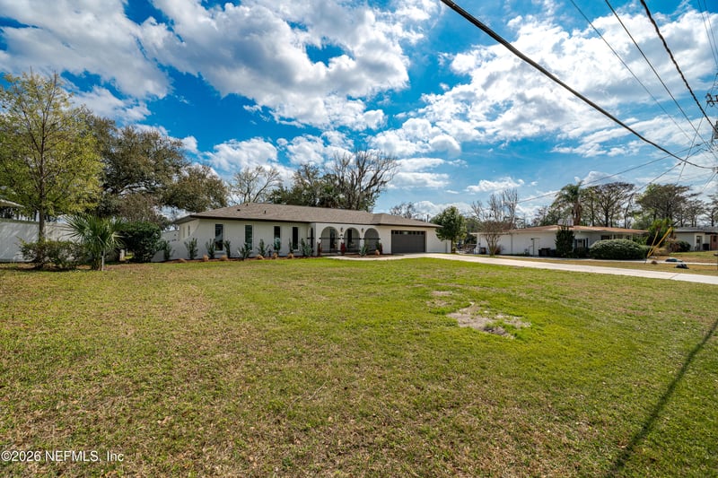 3779 Cedarcrest Dr, Jacksonville, FL 32210