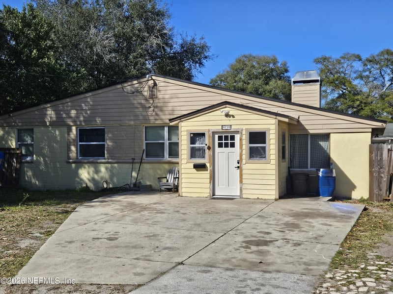 9739 Elaine Rd, Jacksonville, FL 32246