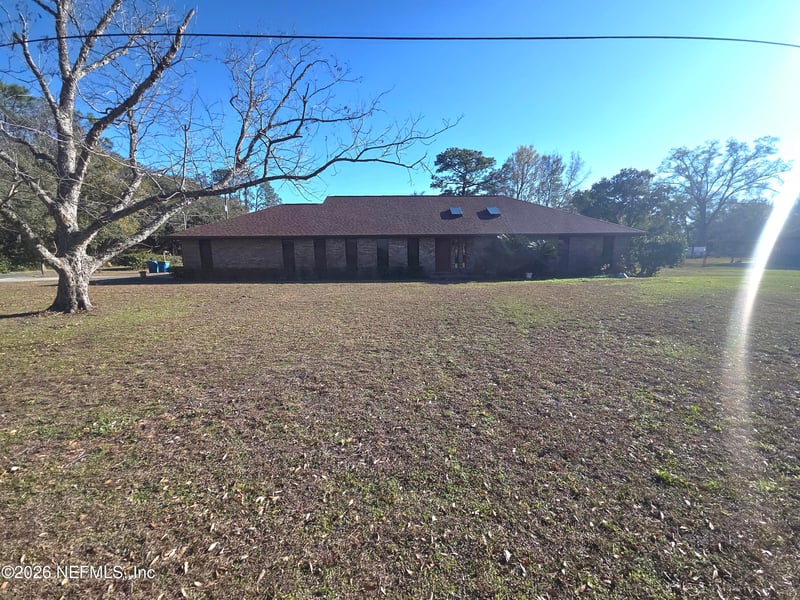 6030 Royal Cir, Jacksonville, FL 32277