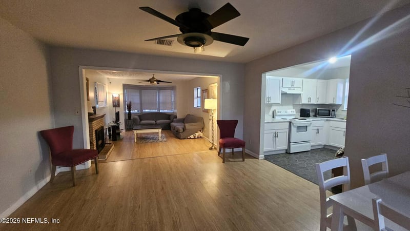 4934 Donnybrook Ave, Jacksonville, FL 32208