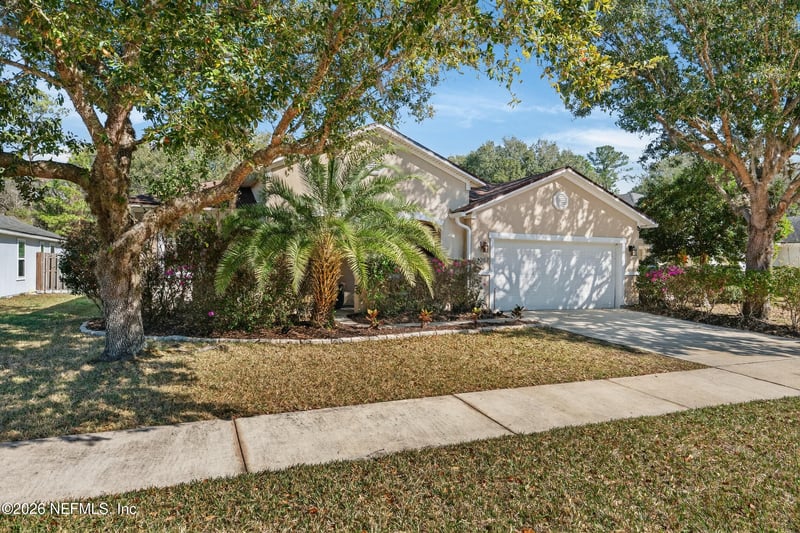 1267 Dunns Lake Dr, Jacksonville, FL 32218