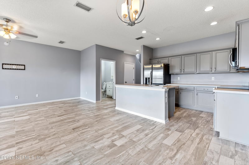 5223 Brighton Park Ln, Jacksonville, FL 32210