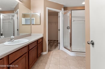 5223 Brighton Park Ln, Jacksonville, FL 32210