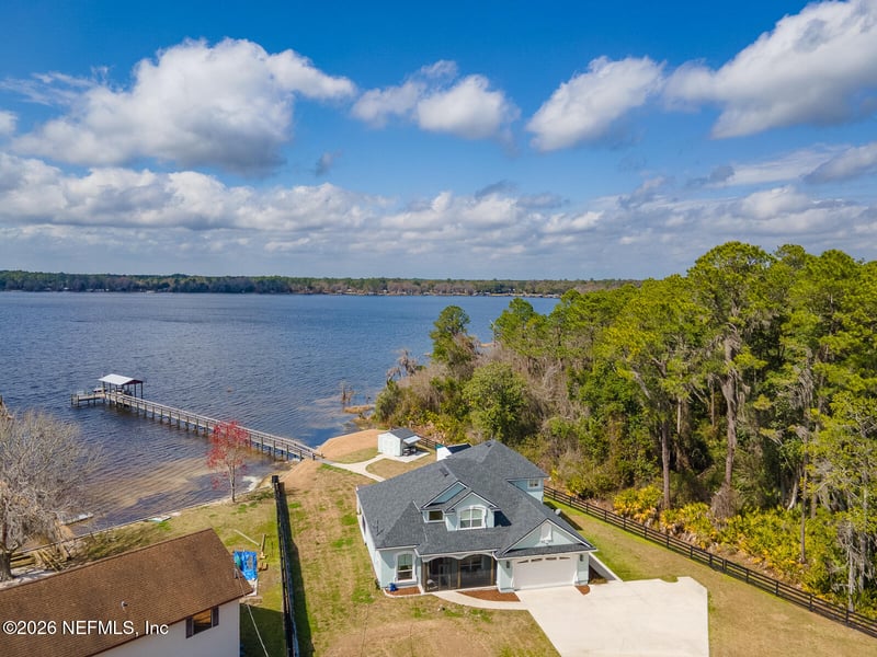 108 Maple Ter, Florahome, FL 32140