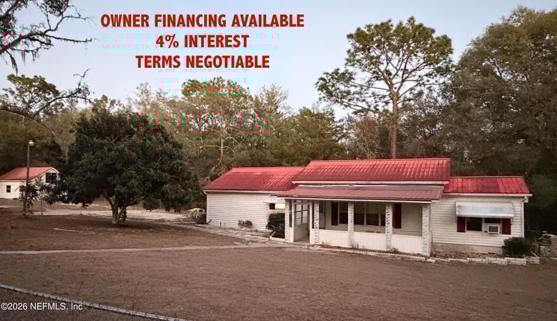 110 Kitty Ln, Interlachen, FL 32148