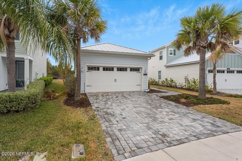 72 Clifton Bay Loop, St Johns, FL 32259