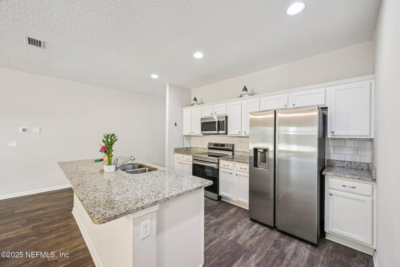 2400 Lundy Rd, Palatka, FL 32177