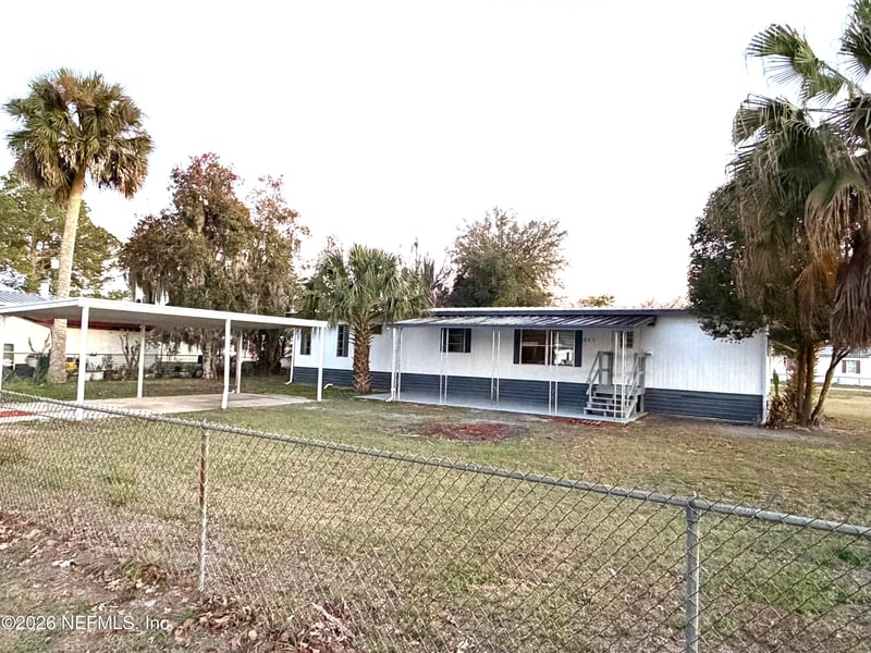 235 Alabama St, Crescent City, FL 32112