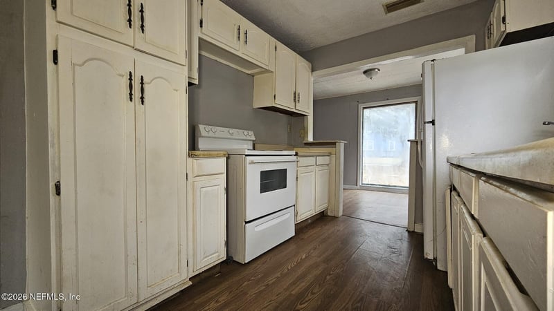 6835 Vermillion St, Jacksonville, FL 32208