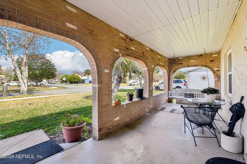 28 Aaron Cir, Ormond Beach, FL 32174