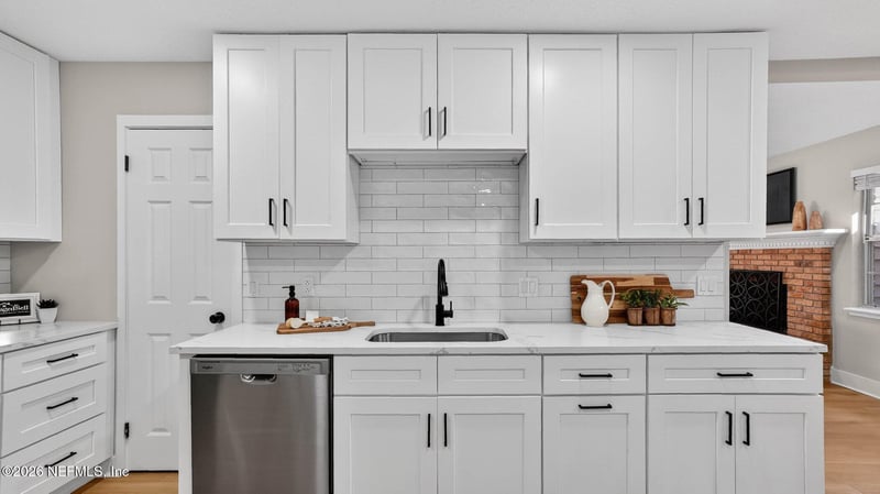 11538 Sedgemoore Dr, Jacksonville, FL 32223