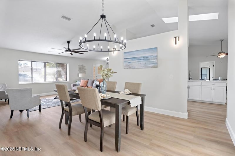 7 Bird Land Pl, Palm Coast, FL 32137