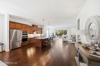 568 Timber Bridge Ln, Atlantic Beach, FL 32233