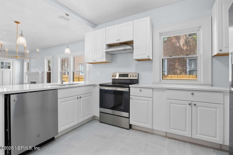 131 Cottage Ave, Jacksonville, FL 32206