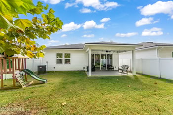 1875 Cogdill Tc, Middleburg, FL 32068