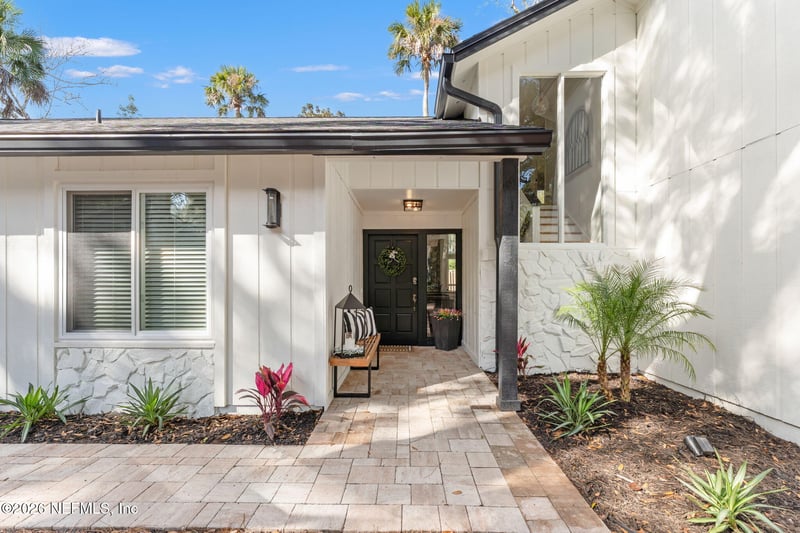 1918 Oak Cir, Atlantic Beach, FL 32233