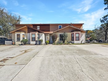 4473 Melissa Ct, Jacksonville, FL 32210