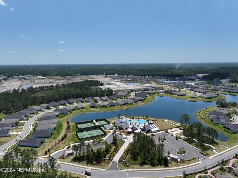 80 Amberwood Dr, St Augustine, FL 32092