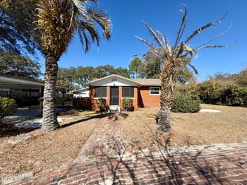 85139 Radio Ave, Yulee, FL 32097