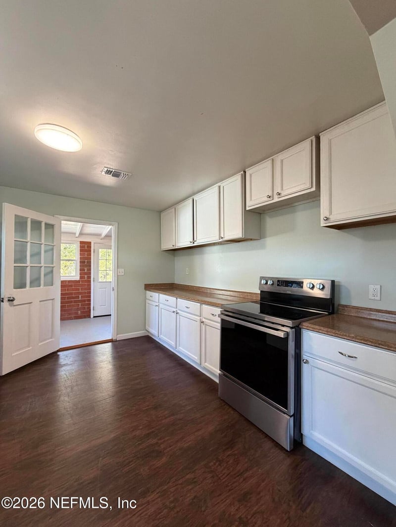 85139 Radio Ave, Yulee, FL 32097