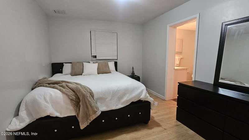 4934 Donnybrook Ave, Jacksonville, FL 32208