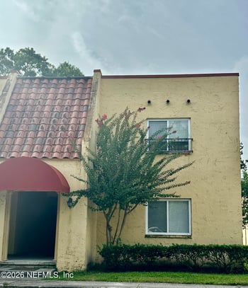 3878 La Mirada Dr #8, Jacksonville, FL 32217