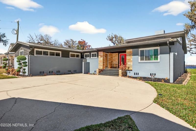 3977 Susan Dr, Green Cove Springs, FL 32043