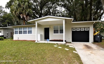 1869 Embassy Dr, Jacksonville, FL 32207