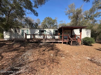 207 River Oak Ct, Fort White, FL 32038