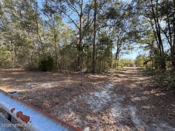 207 River Oak Ct, Fort White, FL 32038