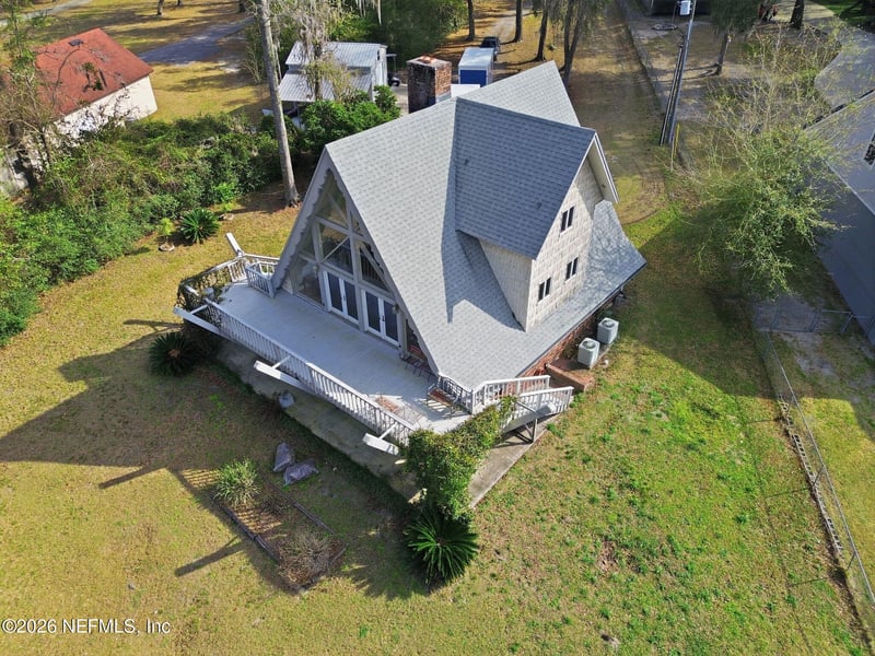 1099 Lake Asbury Dr, Green Cove Springs, FL 32043