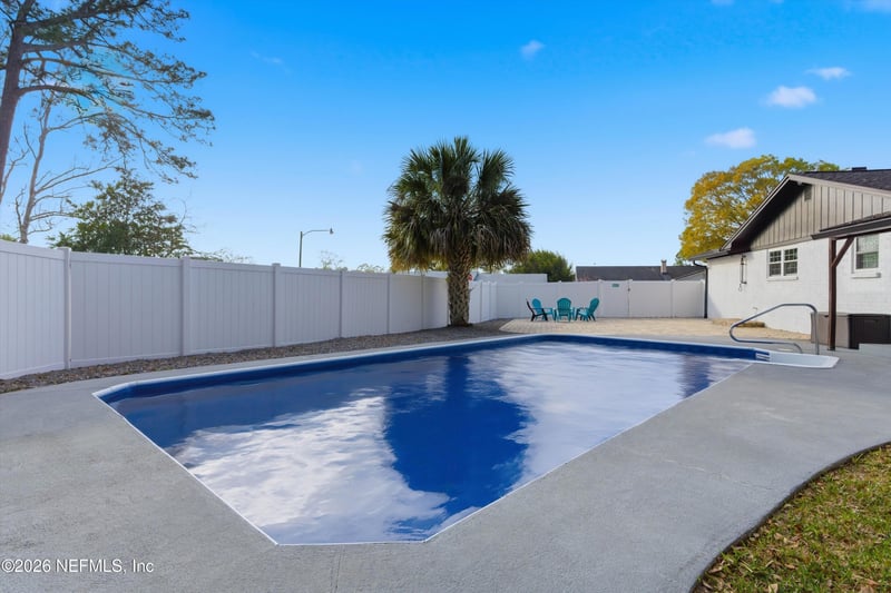 2743 America Ave, Jacksonville Beach, FL 32250