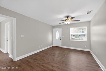 5426 Enchanted Dr, Jacksonville, FL 32244