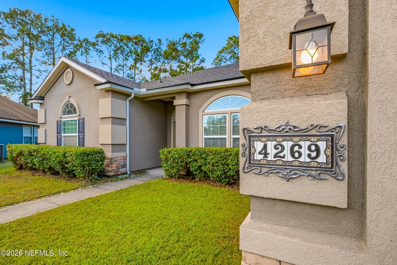 4269 Victoria Lakes Dr, Jacksonville, FL 32226