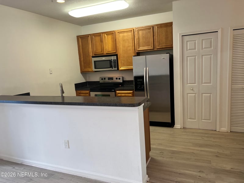 8226 Green Parrot Rd #105, Jacksonville, FL 32256