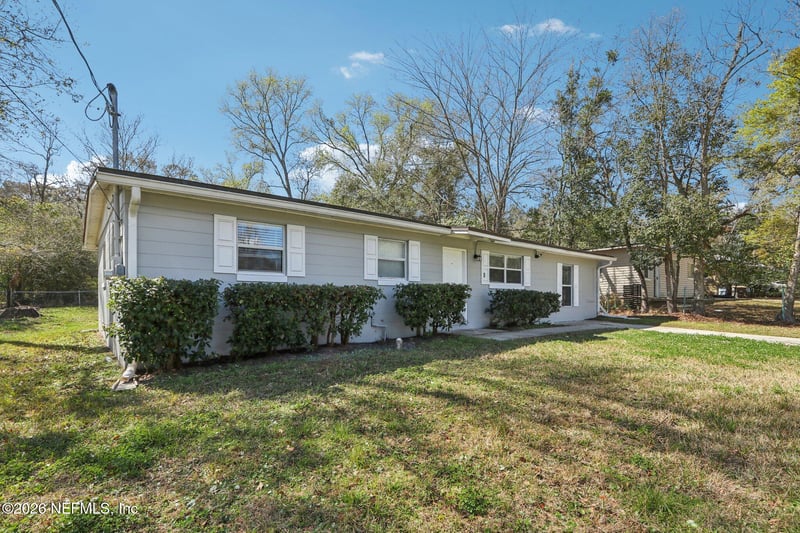 6928 Goldilocks Ln, Jacksonville, FL 32210
